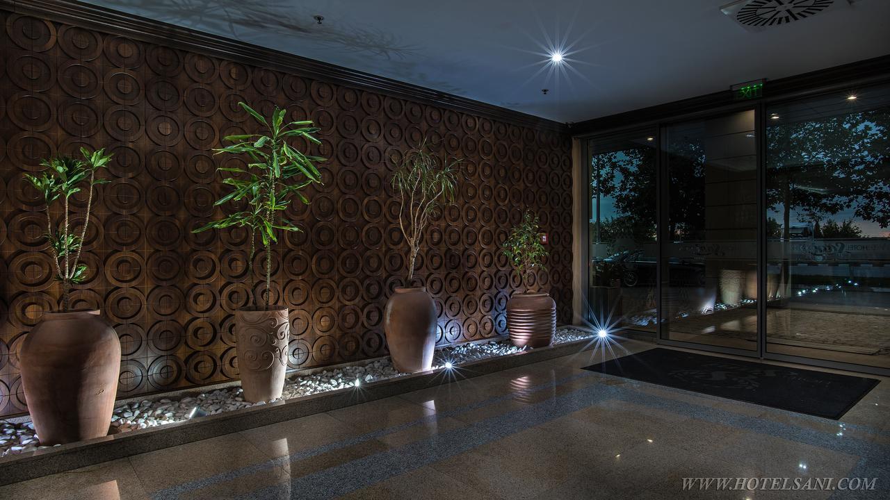 Hotel Sani 4*