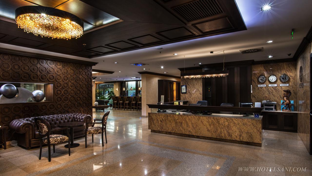 Hotel Sani 4*